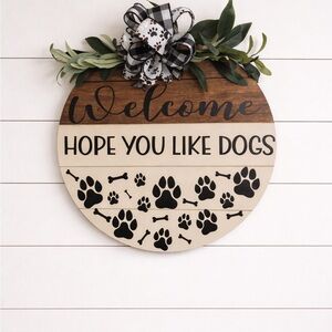Welcome Dog Lover Sign with Paw Prints